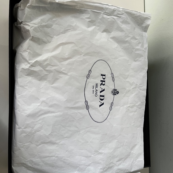 Prada Re-edition 2000 - Picture 4 of 5